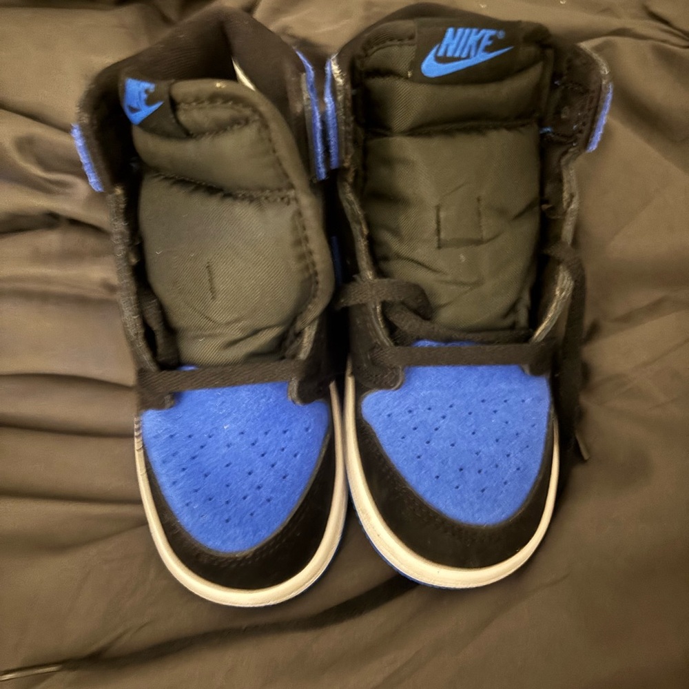 Nike Jordan 1s high